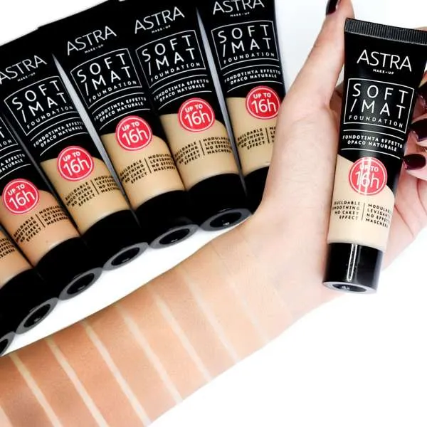 ASTRA MAKEUP Astra Makeup Soft Mat Fondotinta Opaco - 30ml - MegaPrezzo