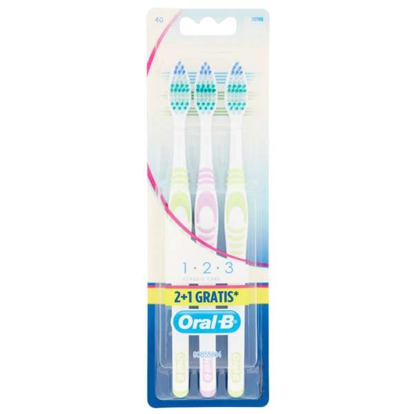 AZ - ORAL B Oral-B Spazzolino Classic Care 40 Medio - 3pz - MegaPrezzo